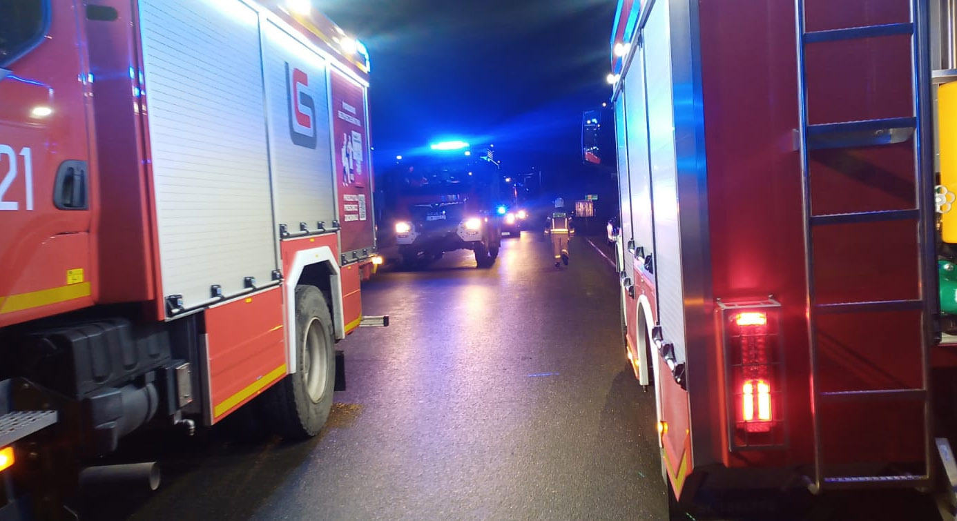 Ewakuacja mieszkańców w Rogoźnicy. Było zagrożenie wybuchu butli z gazem [FOTO] 